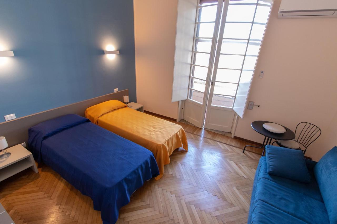 Teatro Sullo Stretto Apartment เมสซีนา ภายนอก รูปภาพ